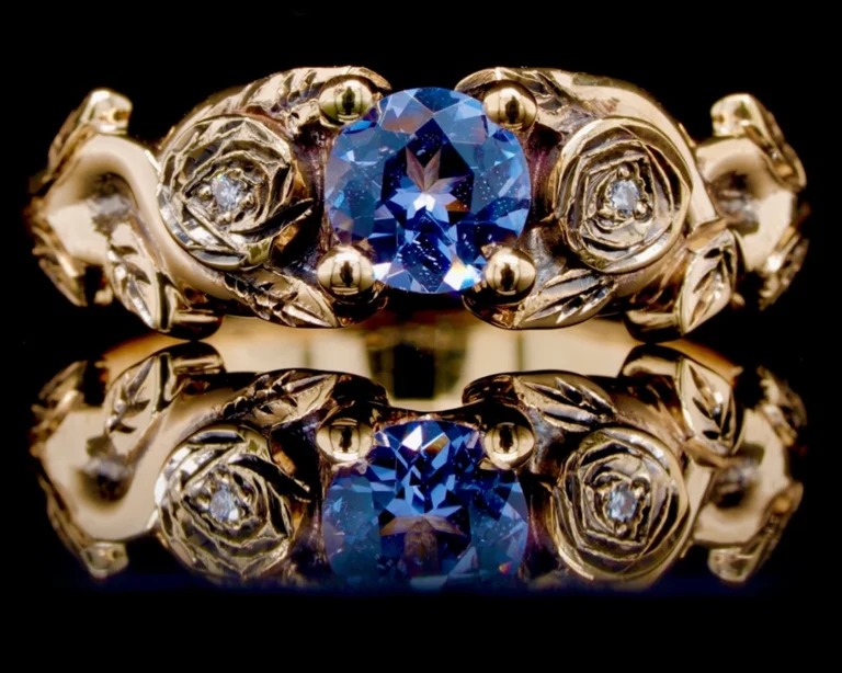 Pierścionek zaręczynowy z naturalnym spinel z Birmy | Motywy roślinne | Złoto z czarnym rodem wykonany na zamówienie