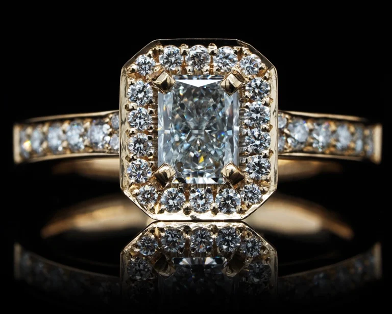 Pierścionek ,,Vincii" Radiant