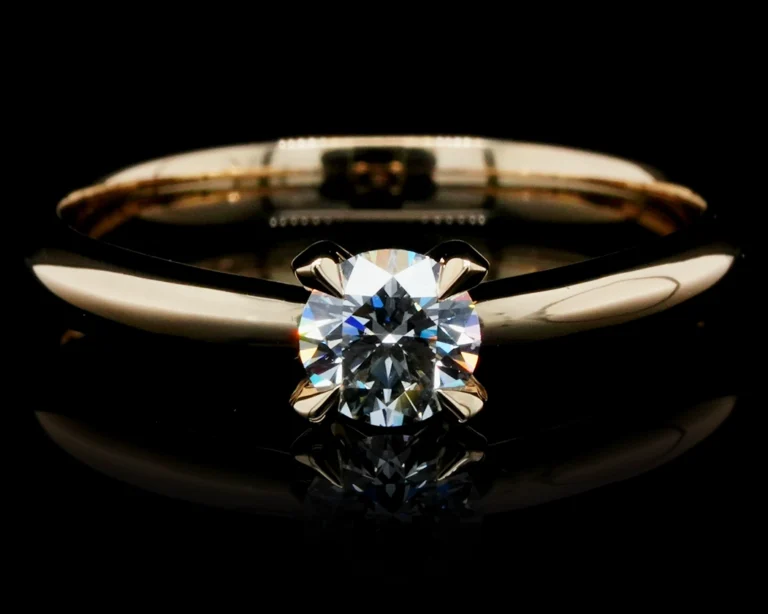 Klasyczny pierścionek zaręczynowy z diamentem 0.30 ct